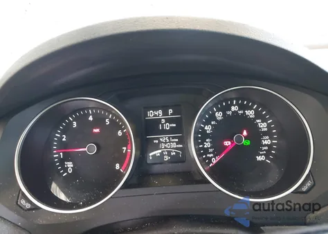 2015 Volkswagen Jetta 1.8T Se из США, поврежденный, VIN 3VWD17AJ2FM324374